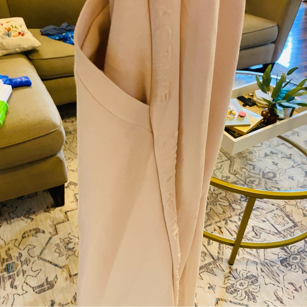 ⭐️ ZYIA Blush Pink Side Logo Joggers - Picture 6 of 7